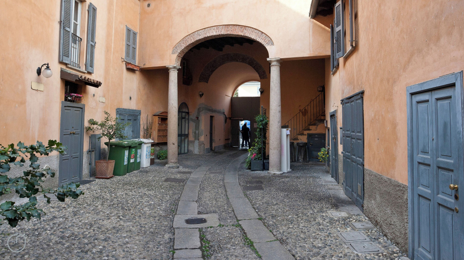 Others 5, Italianway - Ripa Ticinese 17, Milano