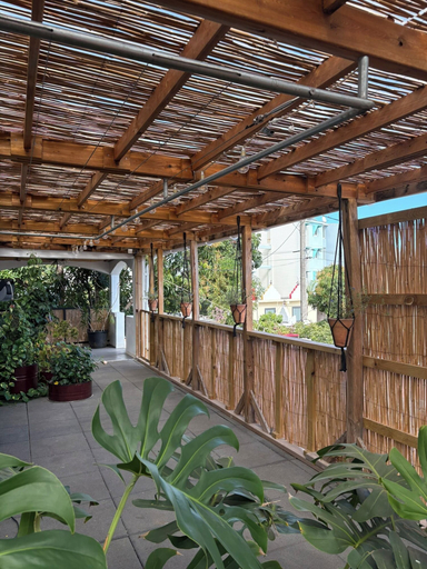 Terrace/patio 2, Zébulon, Saint-Pierre