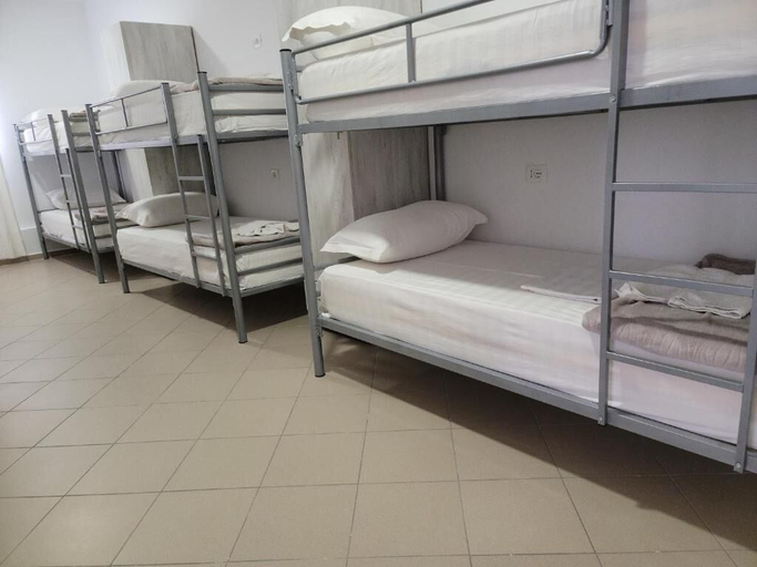 Bedroom 2, Hostel K13, Sarandës