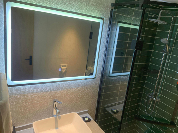 Bathroom 3, GreenTree Inn Luoyang Henan University of Science and Technology, Luoyang
