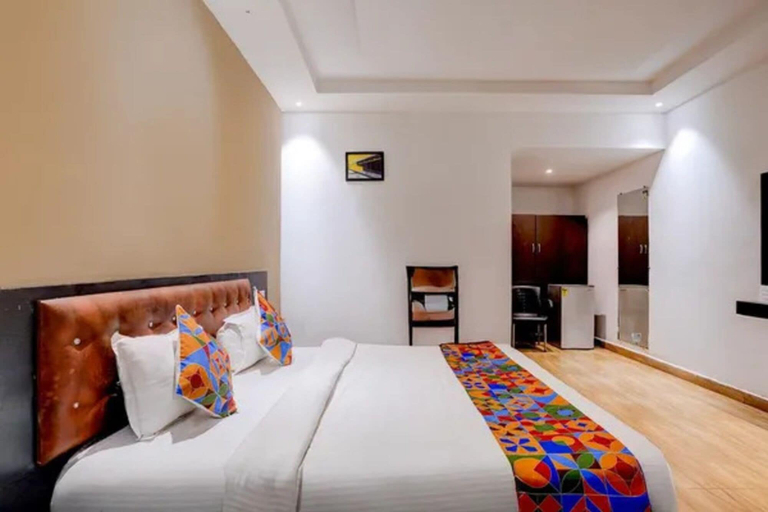 Room 3, FabHotel Bay Breeze - 800M From Morjim Beach, North Goa
