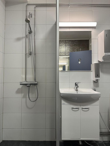 Bathroom 3, The Rooms Airport - 20Rooms, Uusimaa