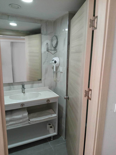 Bathroom 4, Pirates Park Resort -All Inclusive, Kemer