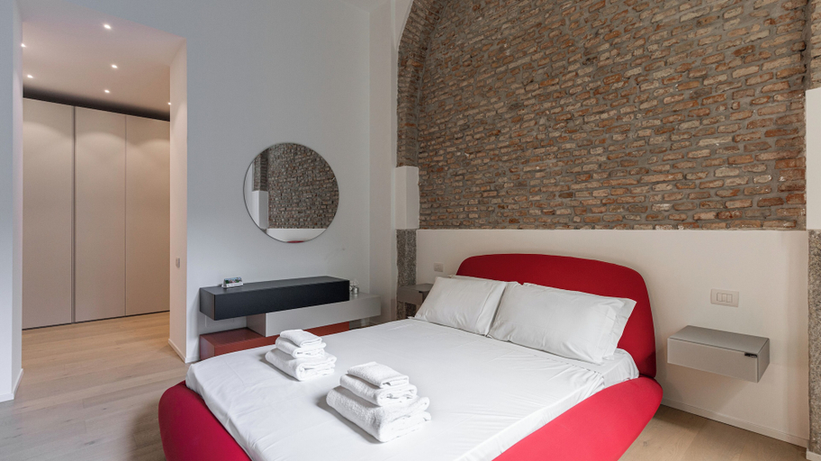 Interior 5, Aliprandi 29, Monza and Brianza