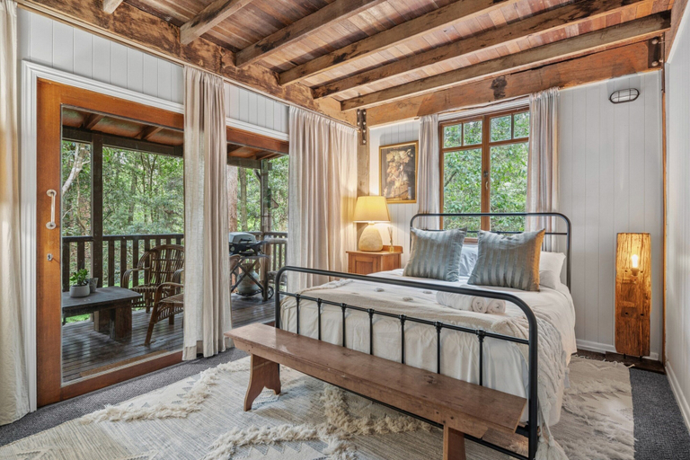 Room 3, Rustic 3-bed Retreat in Springbrook, Gold Coast