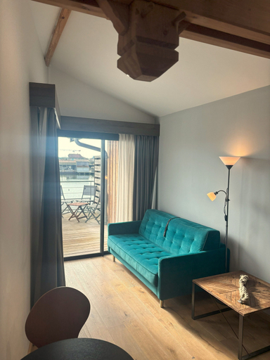 Bedroom 3, LES 12 DE LARROS, Gironde