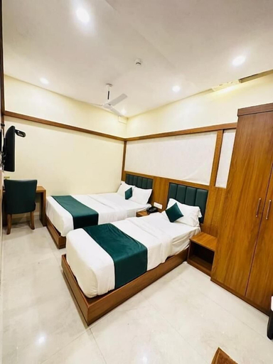 Bedroom 5, Hotel Downtown-Near US Embassy, Mumbai Suburban