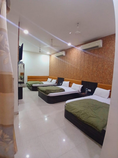 Bedroom 2, Hotel Shipra Avenue, Ujjain