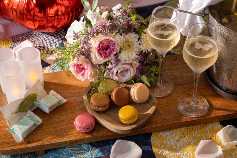 Food & Drinks 5, Hotel des Arts Montmartre, Paris