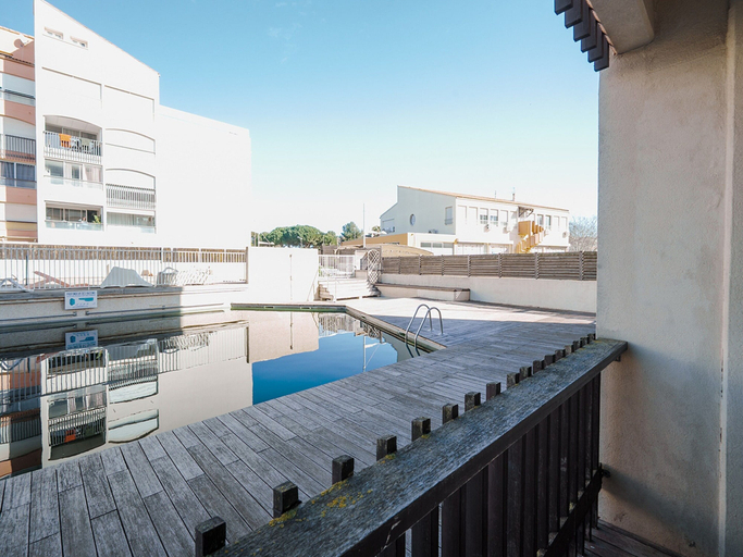 Exterior 2, Steps From the Quiet Seaside Path, Hérault