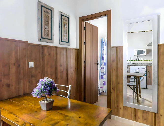 Dining 3, Peaceful Apartment Close to the Coast, Cádiz