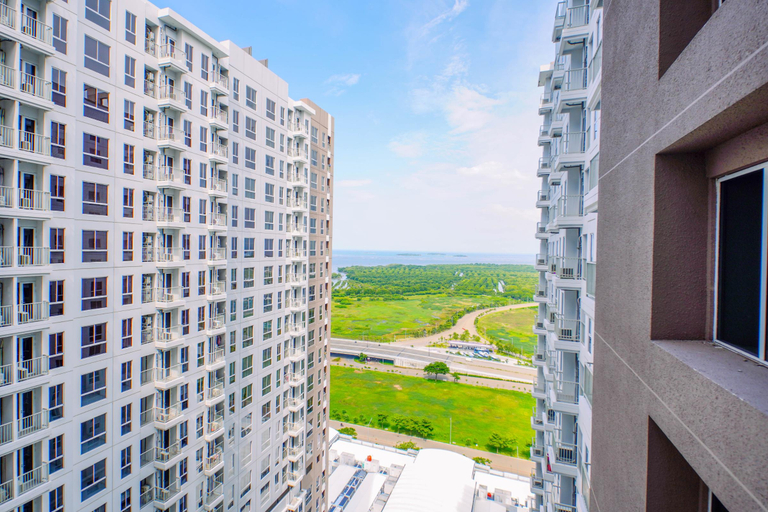 Exterior 4, 2 Pax Practical Studio at Tokyo Riverside PIK 2 Apartment By Travelio, Tangerang