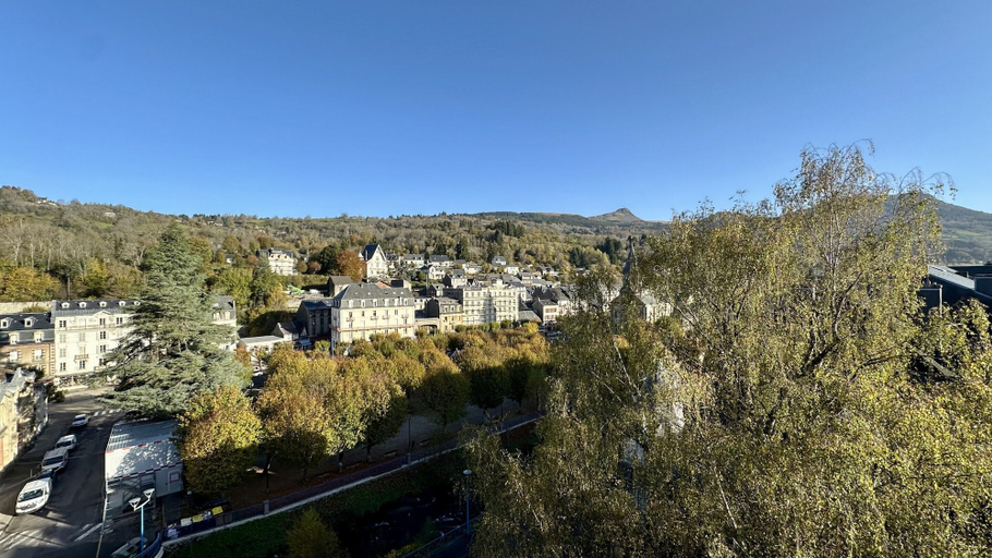 Exterior 2, Le Metropole 410 La Bourboule, Puy-de-Dôme