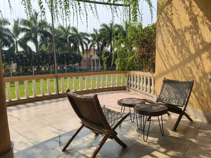 Terrace/patio, Vaikunth Village Resort, Raipur