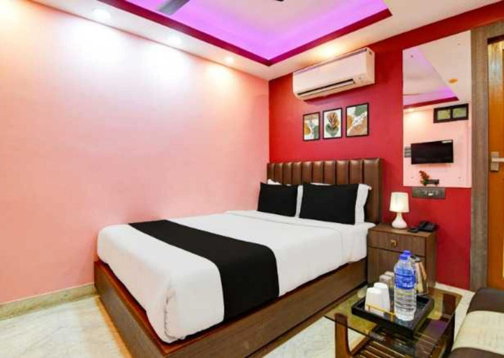 Room 2, Hotel O University of Calcutta, Kolkata