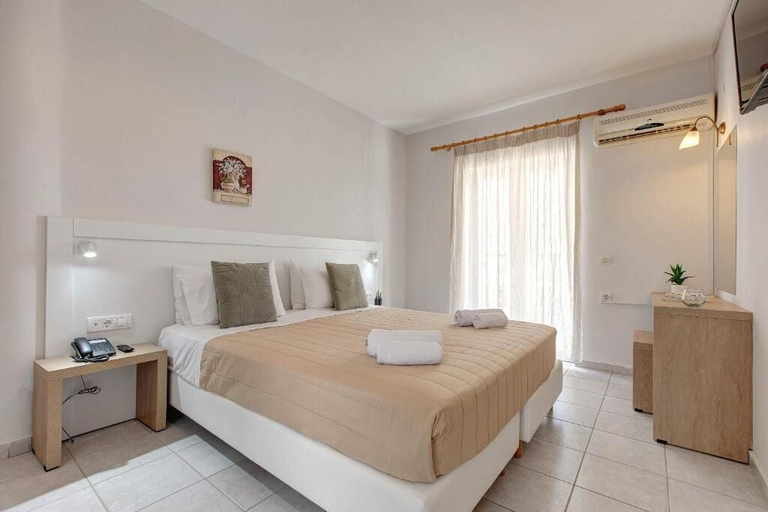 Bedroom 3, Armonia Hotel by Zante Plaza, Ionian Islands