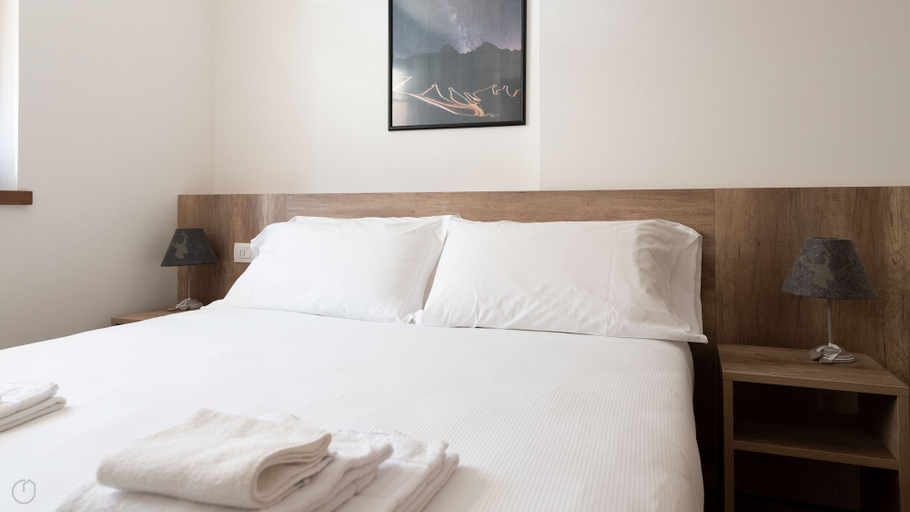 Bedroom 3, Ciuk 11, Sondrio
