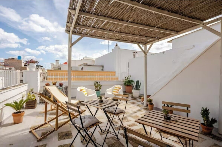 Terrace/patio 4, NAP25GUESTHOUSE, Bari
