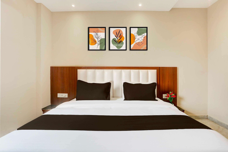 Room 2, Collection O Taj Nagri Phase 2, Agra