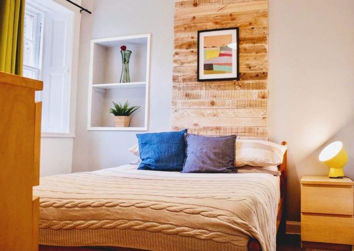 Room 5, Main Door Flat With Private Garden City Center, Edinburgh