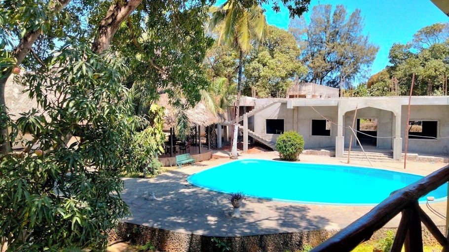 Pool 4, Malindi Pearl Hotel, Malindi
