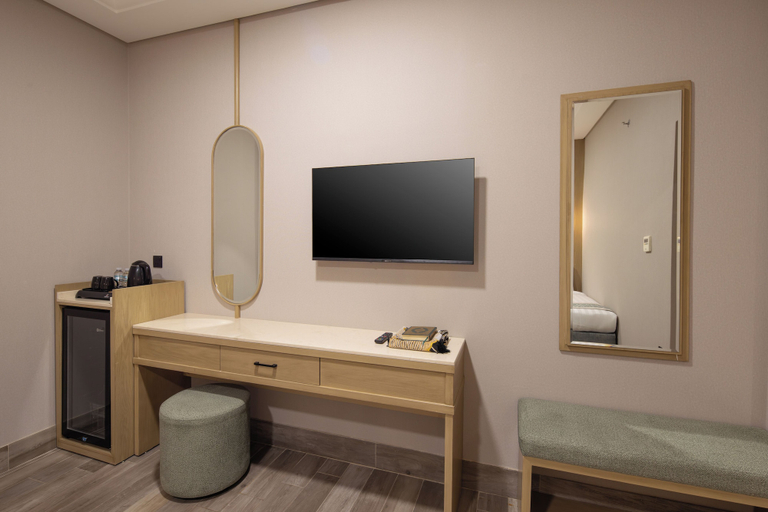 Bathroom 5, Afraa Hotel, Makkah