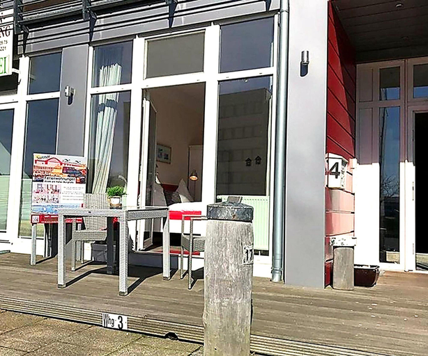 Balcony 5, Coastal Apartment With Balcony, Ostholstein
