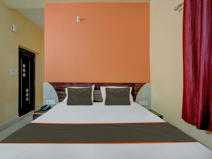 Room 3, Super Hotel O Siddhi Vinayak Hotel & Banquets, Purba Champaran