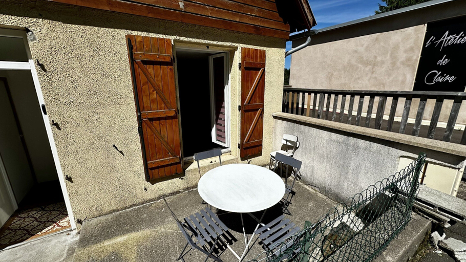Exterior 3, 2-bedroom Valley View Duplex, Puy-de-Dôme