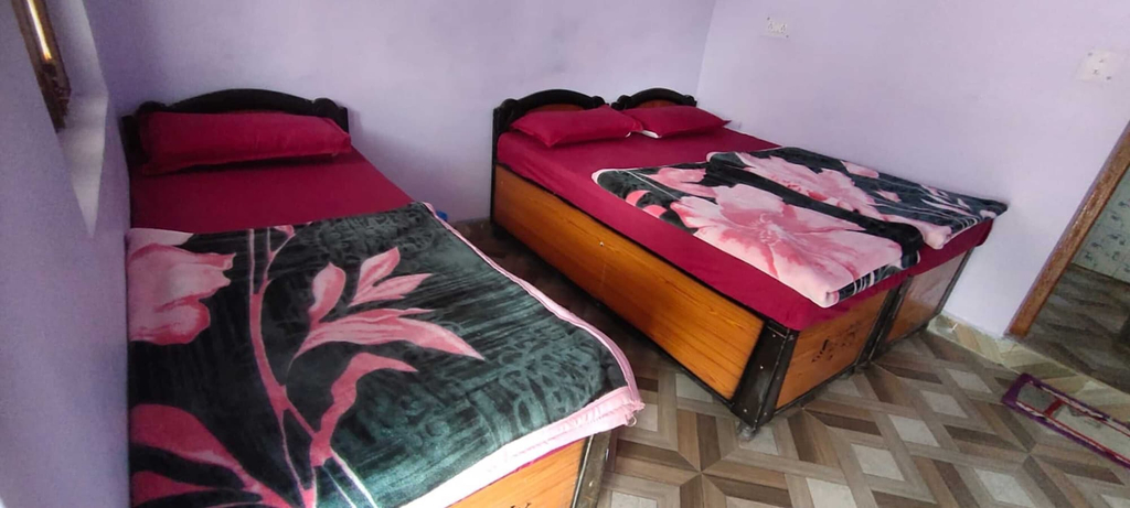Room 3, Hotel Shri Ganesh Hari Ganesh, Rudraprayag