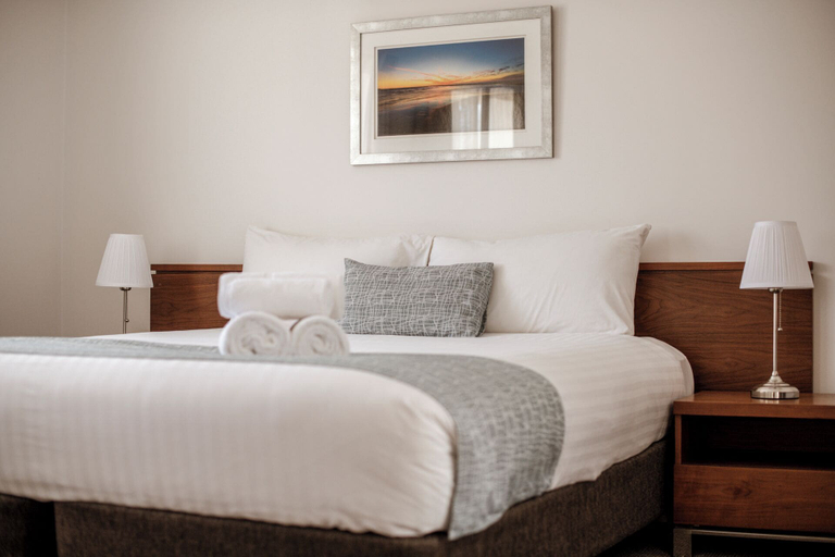 Bedroom 2, Kalbarri Edge Resort, Northampton