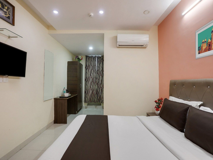 Room 5, Super Collection O Lotus Grand, Hyderabad
