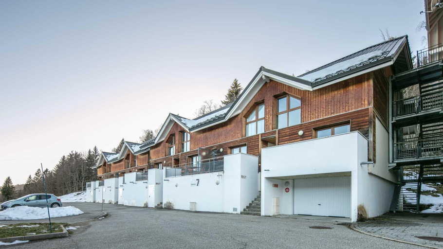 Exterior, Mountain Home With Heated Pool & Hot Tub, Savoie