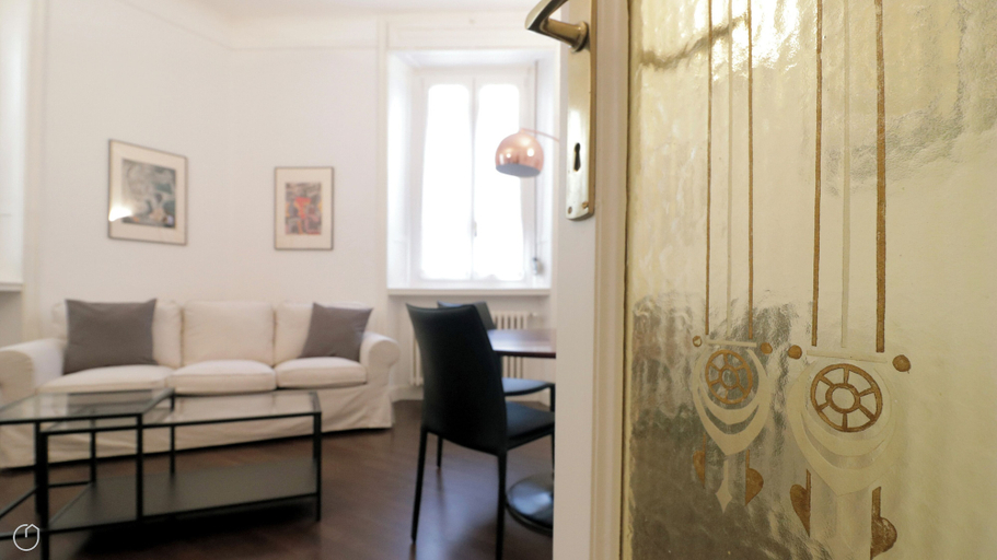 Others 5, Italianway - Vanvitelli, Milano
