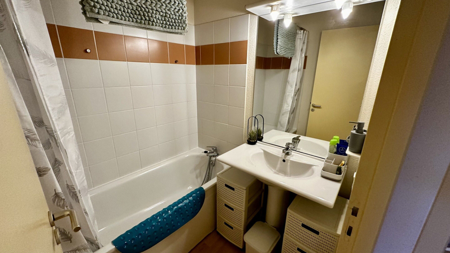 Bathroom, So' Amandine - La Bourboule, Puy-de-Dôme