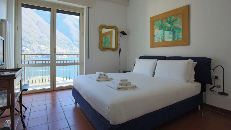 Bedroom, Regina Nuova 13, Como
