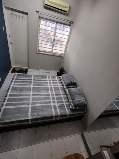 Bedroom 2, SENTUL HOMESTAY, Kuala Lumpur