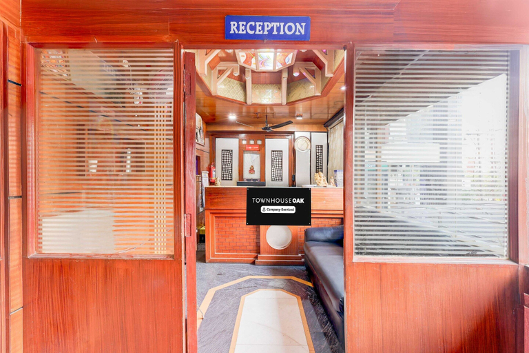Reception 5, Collection O Sankaramatam Road Diamond Park, Visakhapatnam