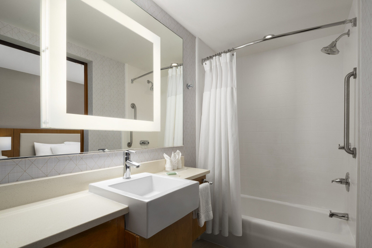 Bathroom 4, SpringHill Suites by Marriott Voorhees Mt. Laurel/Cherry Hil, Camden