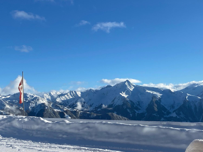 Others 4, Chalet in Zillertal near Ski Slopes, Schwaz
