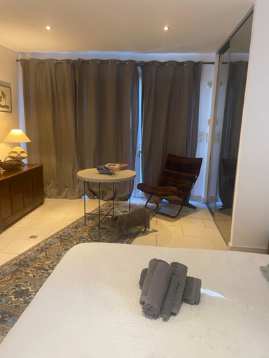 Bedroom, Maison de Golfeur, Bouches-du-Rhône