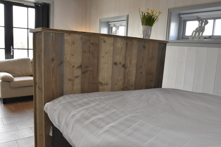Bedroom 4, Cozy Holiday Home in Callantsoog near Groote Keeten, Zijpe