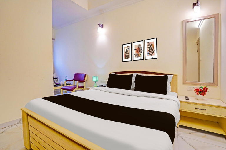 Room 3, Townhouse Oak Nirman Nagar Mansarovar, Jaipur