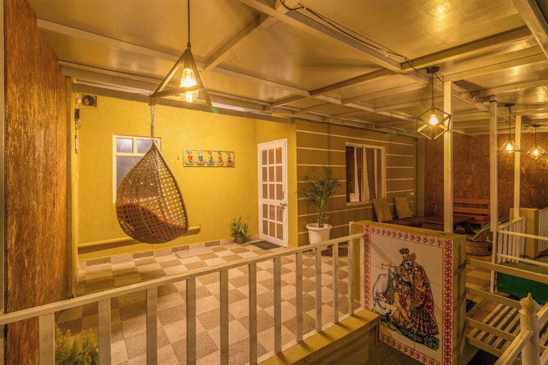 Room 2, Five Hill Cottage Mukteshwar, Nainital