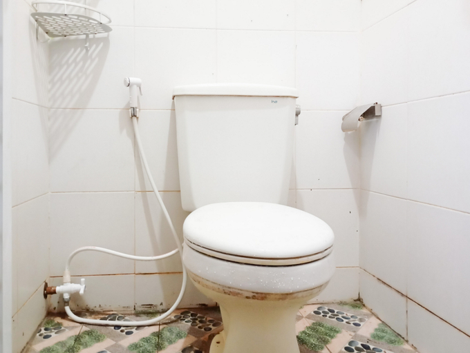 Bathroom 3, Roemah Djogja Inn Seturan Raya RedPartner, Sleman