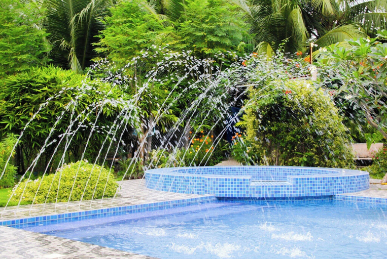 Pool 4, Alzurich Private Resort, Dauin