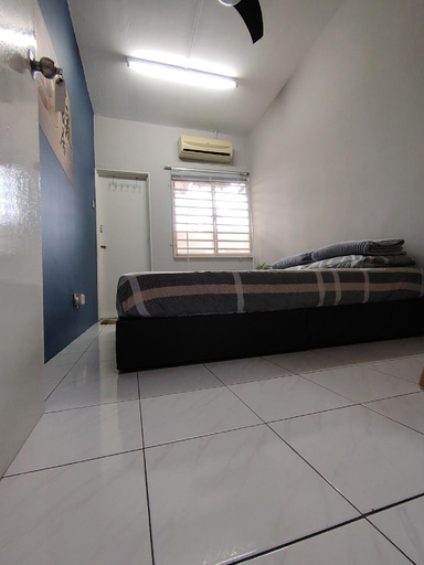 Bedroom 3, SENTUL HOMESTAY, Kuala Lumpur