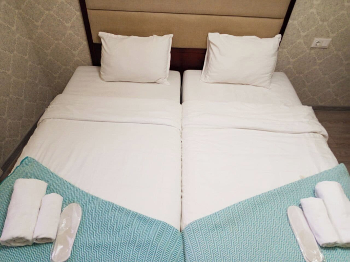Room 4, Room N 6 by Kraveli, Tbilisi