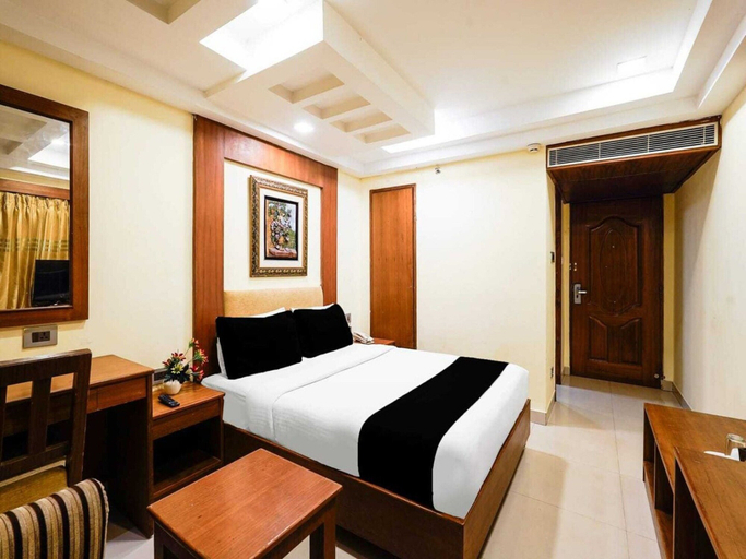 Room 2, Palette Alandur Near Chennai Airport, Kancheepuram