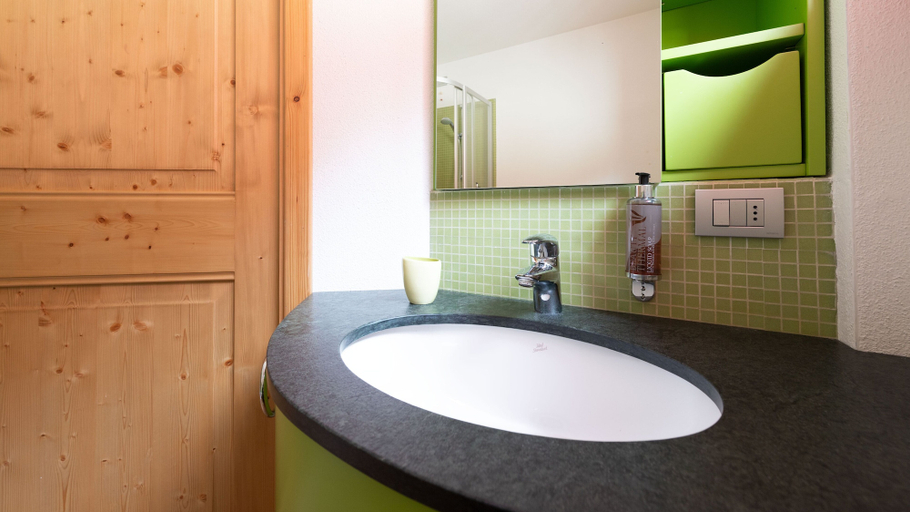 Bathroom 4, Italianway - Osteglio 15/F - Viola, Sondrio